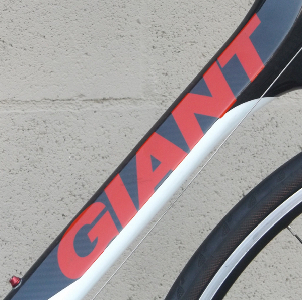 Large GIANT Defy Advanced 2 Carbon 105 Mavic Road Bike ~5'11 Large GIANT Defy Advanced 2 Carbon 105 Mavic Road Bike ~5'11