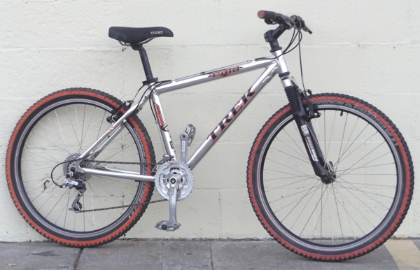 Used trek 4500 mountain bike for on sale sale