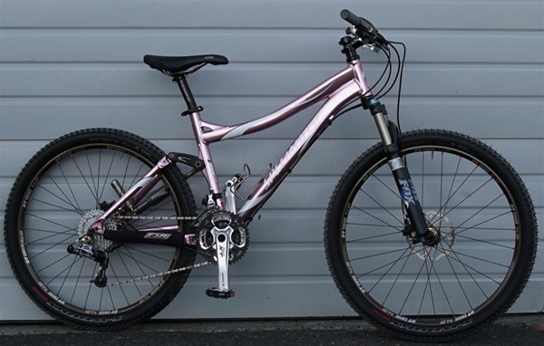 15.5" Specialized Era Marathon Womens Specific Full Suspesion Mountain Bike 5'3"-5'6"