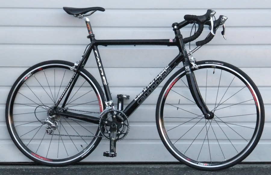 56cm Cannondale CAAD5 Aluminum/Carbon Ultegra Road Bike 5'9