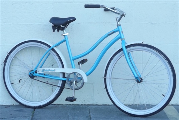 16" HUFFY Cranbrook Step Thru Coaster Brake Cruiser ~5’3”-5’6”