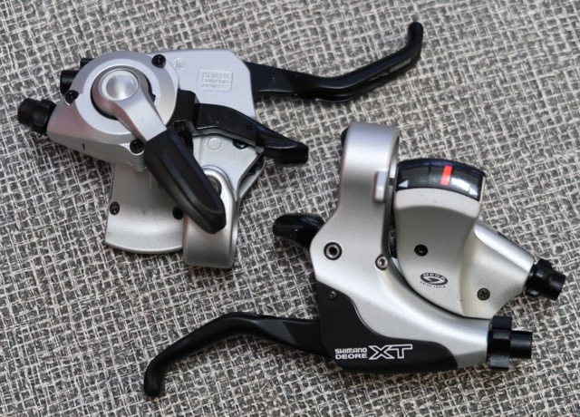 Deore XT ST-M750&CS-M760(11-34)9速セット Deore XT ST-M750&CS-M760(11-34)9速セット