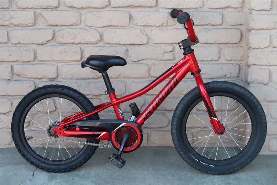 Specialized kid best sale bike 16