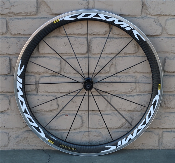 700c Mavic Cosmic pro carbon /aluminum aero road front wheel
