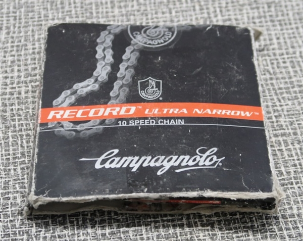Campagnolo Record Ultra Narrow 10 speed chain new