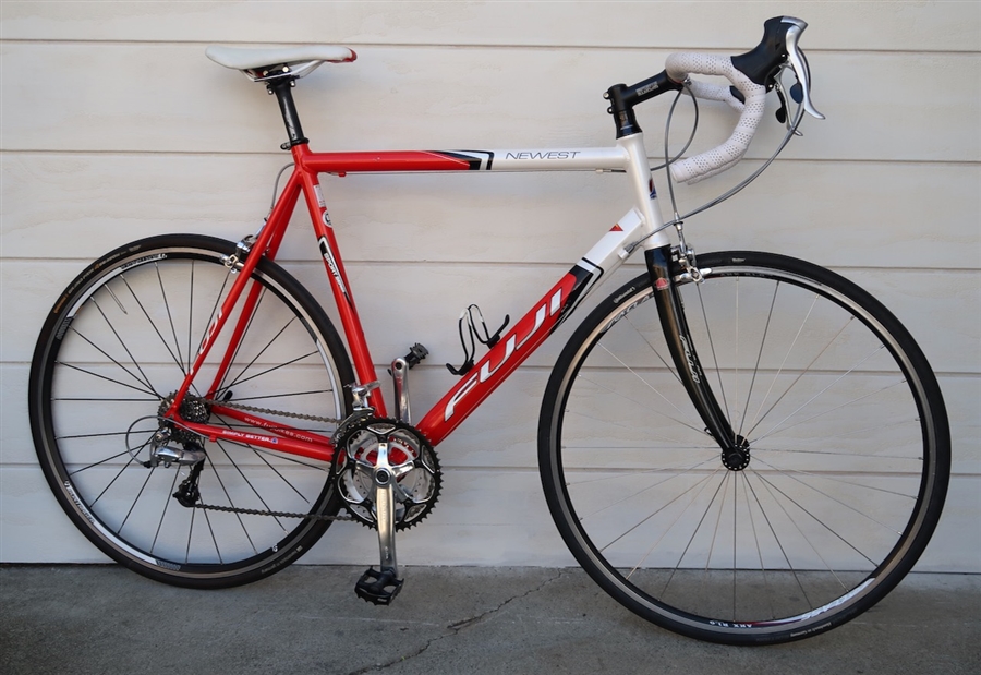 61cm FUJI Newest Aluminum Shimano Road Bike ~6'2