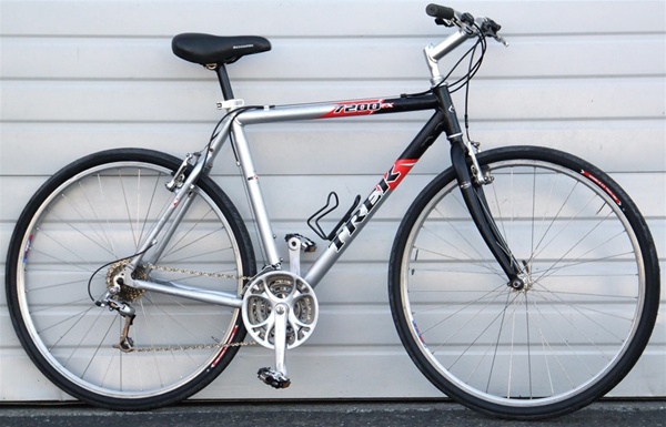 58cm TREK 7200 FX Aluminum Triple Road Utility Bike 5'11"-6'2"