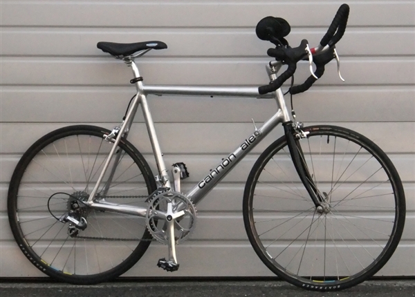 53cm CANNONDALE Triathlon Road Bike 5'2"-5'5"