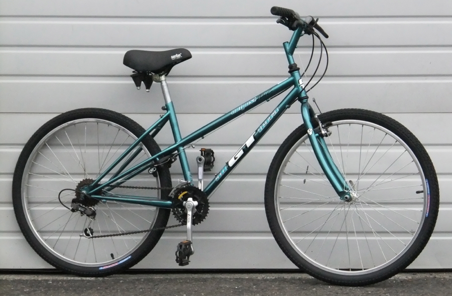 gt outpost women's bike