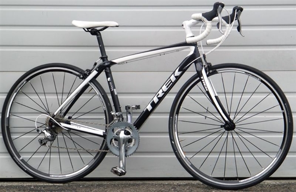 52cm TREK Domane 2.0 Aluminum Road Bike ~5'6"-5'8"