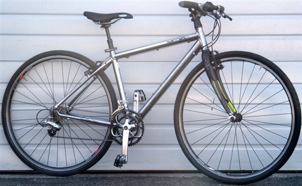51cm SPECIALIZED Sirrus Elite 24 Speed Hybrid/Utility Bike ~5'3"-5'5"