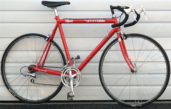 54cm CANNONDALE SR400 16 Speed Road Bike 5'7"-5'10"
