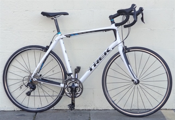 60cm TREK Domane 2.3 Aluminum Carbon 11 speed 105 Road Bike ~6'1"-6'4"