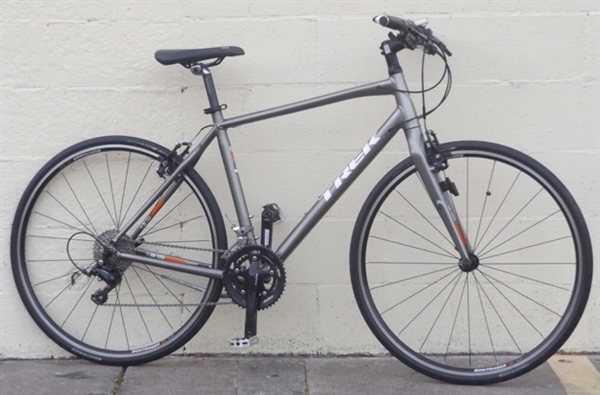 20" TREK FX 7.5 Aluminum Carbon Hybrid Utility Bike ~5'9"-6'0"
