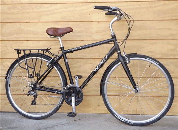 20" TREK Allant Commuter Town Bike w/ Rack & Fenders ~5'9"-6'0"