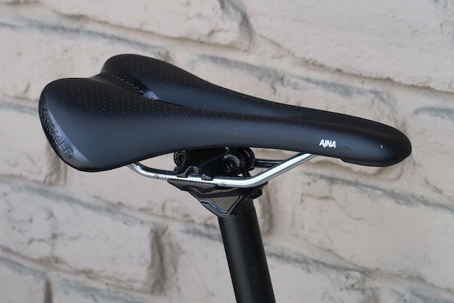 52cm TREK Domane AL 2 Aluminum 16 Speed Road Bike ~5'4