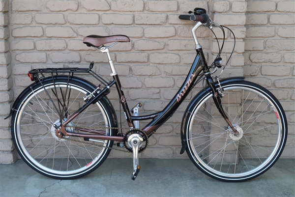 17" BREEZER Uptown Infinity City Step-Thru Bike 5'4-5'9