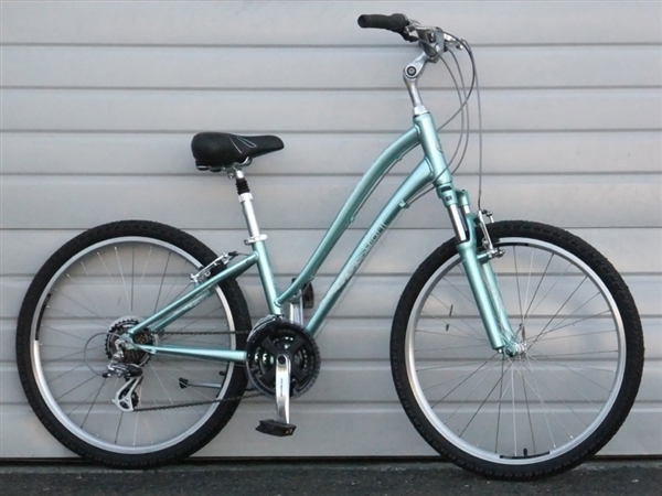 XS GIANT Sedona W 21 Speed Comfort Commuter Bike ~5'0"-5'5"