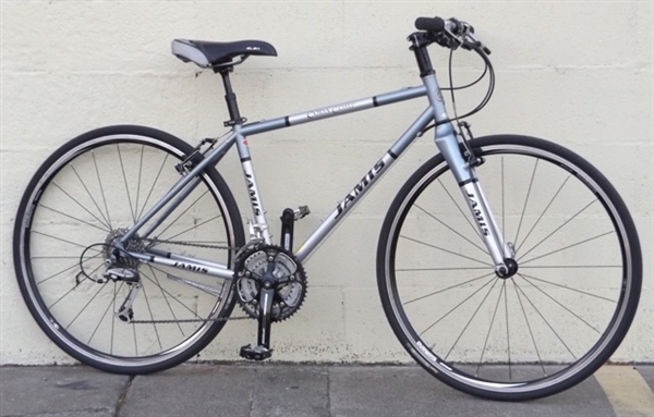 17.5" JAMIS Coda Steel Carbon Comfort Commuter Utility Bike ~5'6"-5'9"