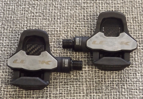 Look Keo Blade carbon clipless road pedals Cr-MO spindle 9/16"