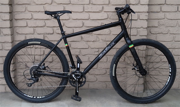 Large SALSA Journeyman 27.5" Touring Adventure Gravel All-Road Bike ~5'10"-6'1"