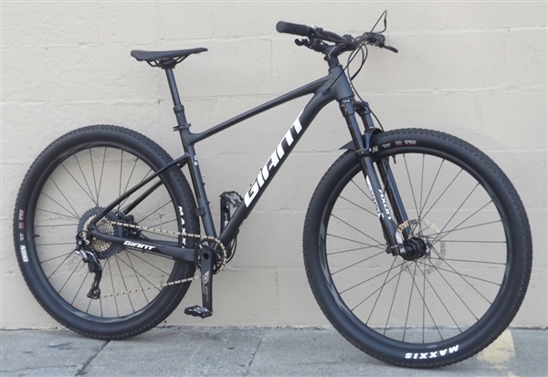 Medium 2019 GIANT Fathom 1 Hardtail 1x11 Hydro Disc 29er Mountain Bike ~5'7"-5'10"