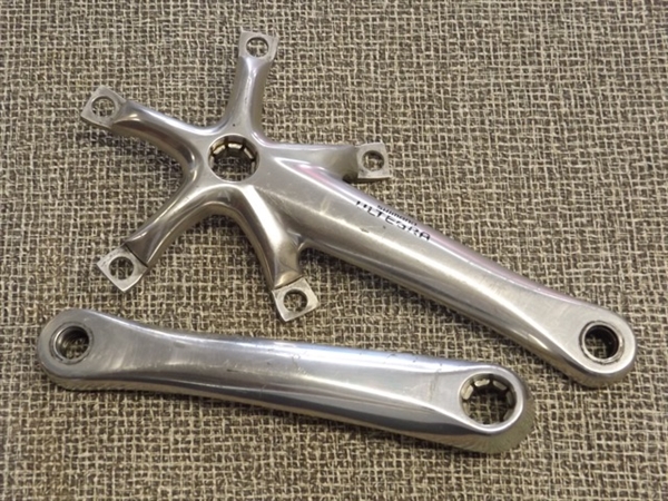 175mm x 130 bcd Shimano Ultegra FC-6500 double crank arms octalink