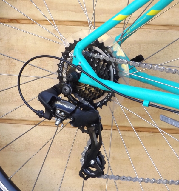 Medium SPECIALIZED Alibi Hybrid Step-Thru Commuter Cruiser Medium SPECIALIZED Alibi Hybrid Step-Thru Commuter Cruiser