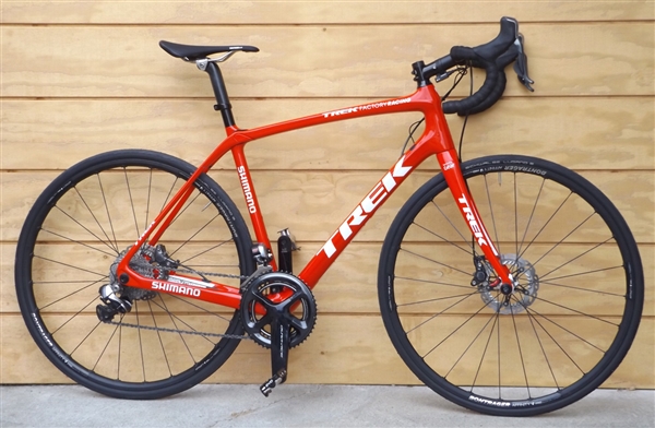 56cm TREK Domane Team Issue Carbon Hydro Disc Endurance Road Race Bike ~5'9"-6'0"
