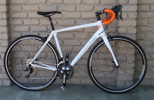 56cm CANNONDALE Synapse Carbon Road Bike 5'9-6'0