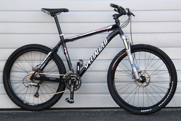 19" 2006 Specialized Stupmjumper Disc Fox Hardtail Mountain Bike 5'11"-6'2"