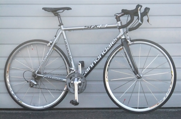 55cm 20 Speed CANNONDALE Six13 Road Bike 5'9"-6'0"