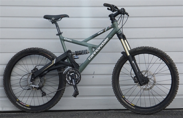 17" CANNONDALE Gemini 900 Full Suspension Mountain Bike ~5'8"-5'11"