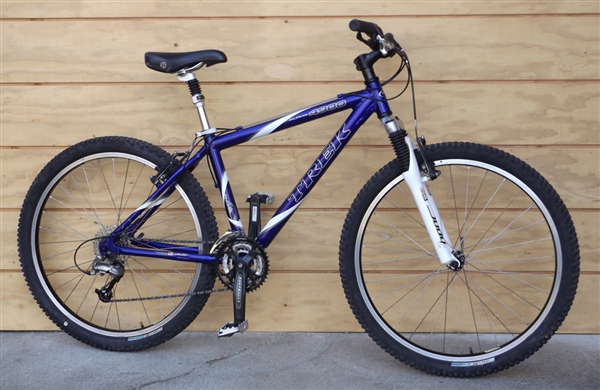 trek 4900 mountain bike