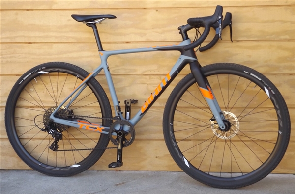 Small GIANT TCX Carbon 1x11 Gravel Cyclocross Bike ~5'5"-5'8"
