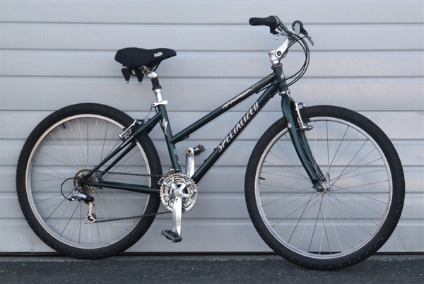 16" Specialized Hard Rock 21 Speed Chromoly Utility Step Though Bike 5'2"-5'6"