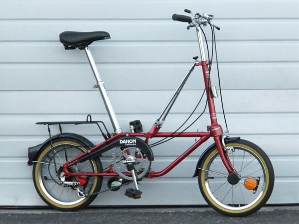 Dahon  5 Speed 16" Wheel Folding Bike One Size Fits All