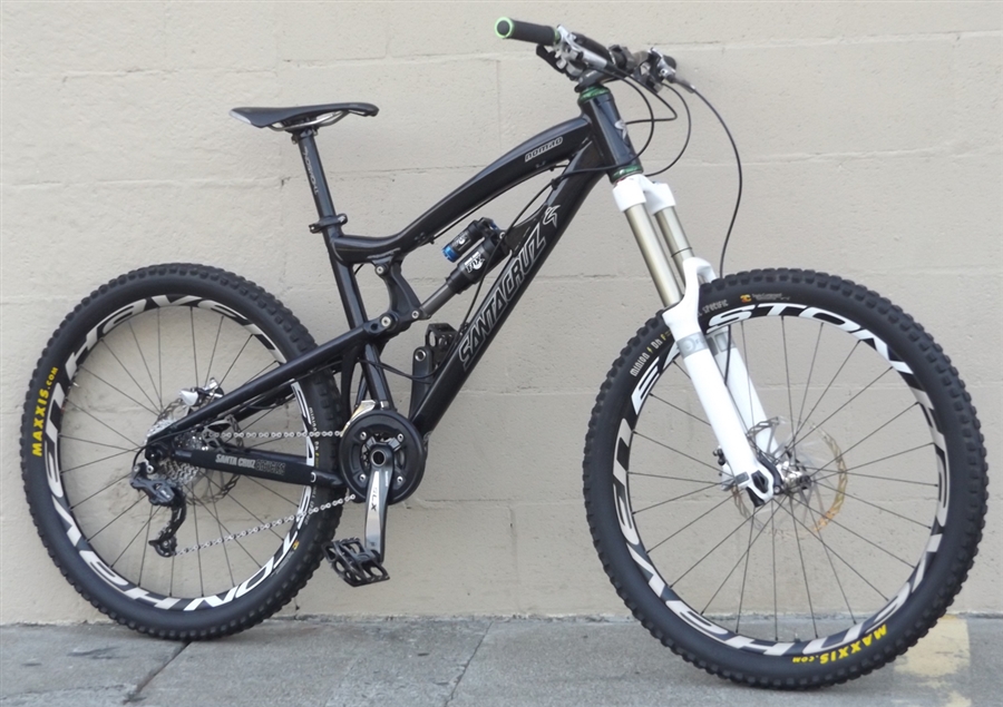 Nomad 6 - Full Suspension Mountain Bike