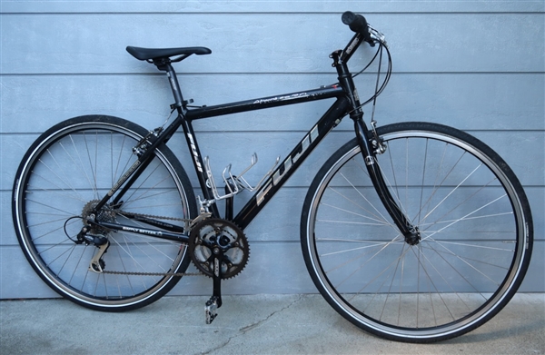 fuji absolute 3.0 road bike