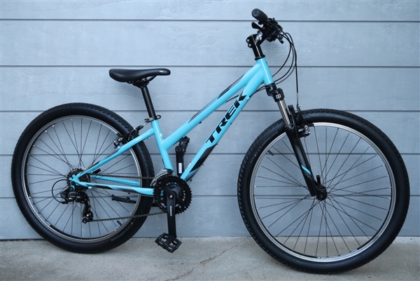 13" TREK 820 Hardtail 21 Speed Mountain Utility Bike ~5'0"-5'3"