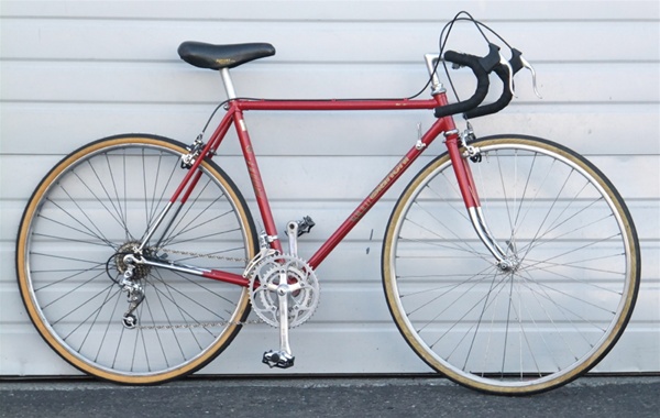 54cm 1980s Bianchi Chromoly 18 Speed Road Utility Bike 5'7"-5'10"