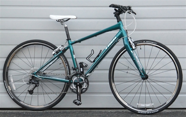 17" TREK FX 7.5 Utility/Hybrid Bike ~5'6"-5'9"