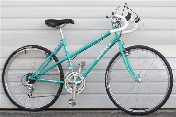 44cm Vintage UNIVEGA Alpina Uno Step Through Mixte Urban Utility 12 Speed Road Bike ~4'11"-5'3"