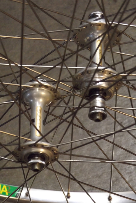 NOS Mavic MA2 700c clincher 36h Front rim With Sovos 110mm
