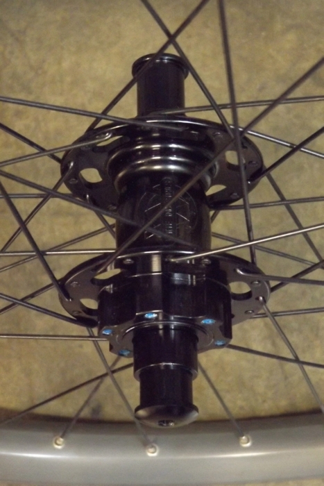 20mm thru axle wheel