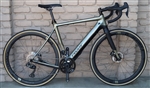 Medium PIVOT CYCLES E-Vault Pro GRX Carbon Di2 Gravel Road Bike ~5'8"-5'11"