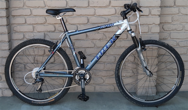 18" TREK 6700 Deore USA Made Hardtail Mountain Bike ~5'5"-5'8"
