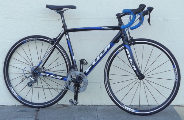 53cm FUJI Roubaix 1.5 Aluminum Carbon 18 Speed Road Bike ~5'6