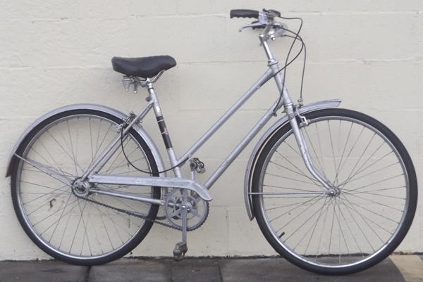 Small CENTURION Sport 3 Speed Town Bike ~5'3"-5'6"