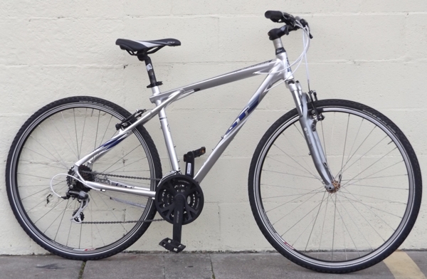 gt men's transeo 3.0 hybrid bike